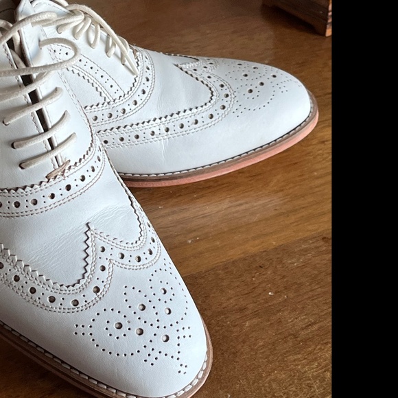 White leather wingtips main image 5